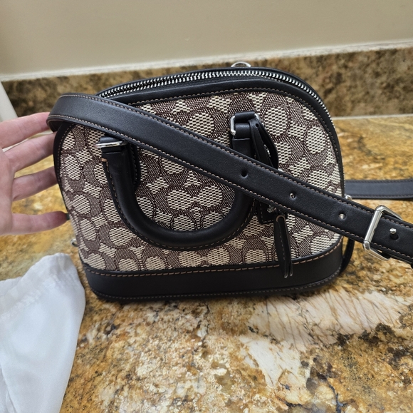 Coach Black and White Women's Handbag - Picture 6 of 6